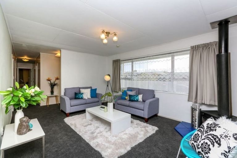 Photo of property in 1 Veronica Place, Bell Block, New Plymouth, 4312