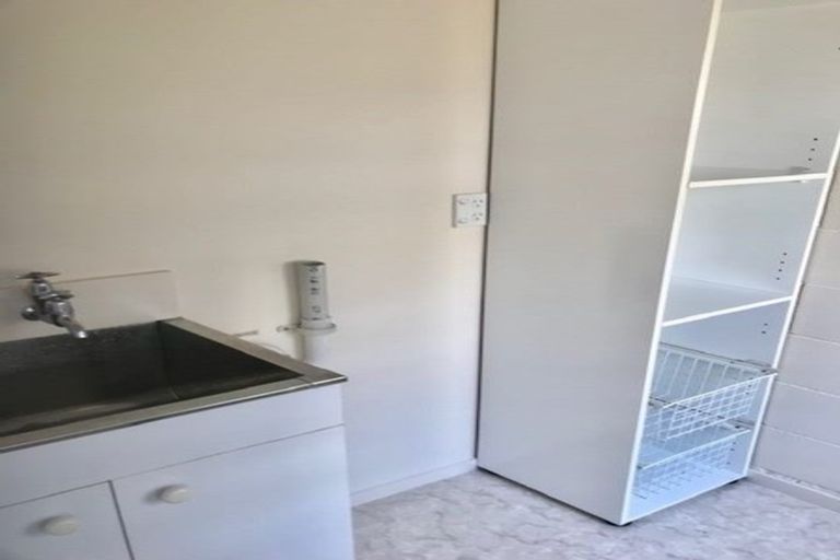 Photo of property in 3/5 Dodson Avenue, Milford, Auckland, 0620