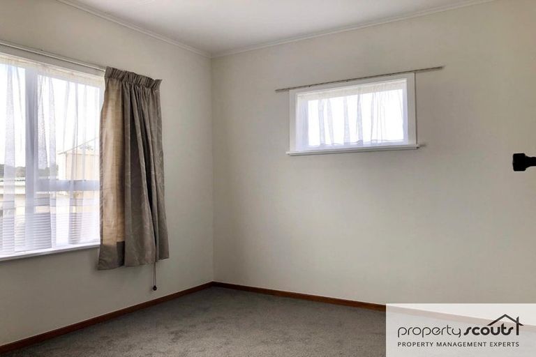 Photo of property in 64 Mould Street, Waitara, 4320