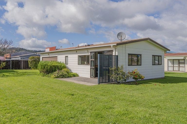 Photo of property in 1a Kenneth Avenue, Whitianga, 3510
