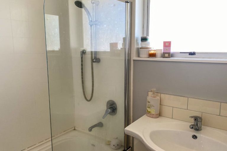 Photo of property in 20 Inverell Place, North New Brighton, Christchurch, 8083