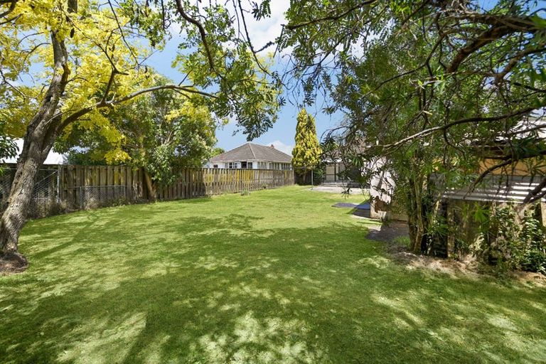 Photo of property in 63 Paul Crescent, Fairfield, Hamilton, 3214