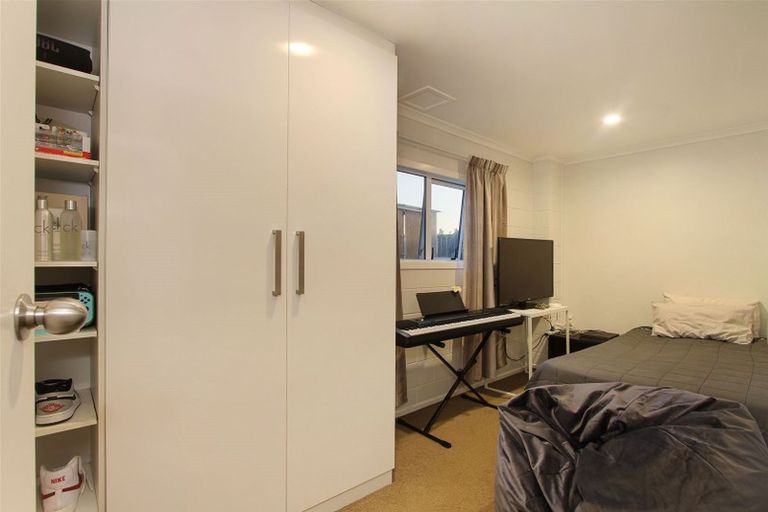 Photo of property in 5 Vela Place, Clarks Beach, 2122