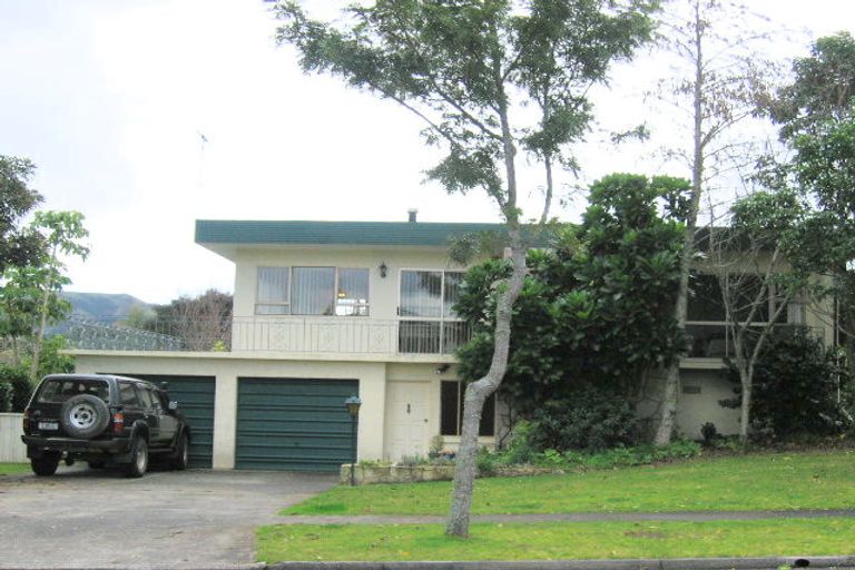 Photo of property in 35 Carlton Crescent, Te Kamo, Whangarei, 0112