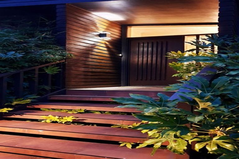 Photo of property in 12 Volkner Grove, Waterloo, Lower Hutt, 5011