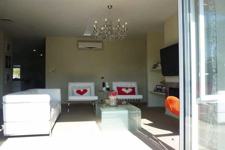 Photo of property in 7 Trafford Street, Harewood, Christchurch, 8051