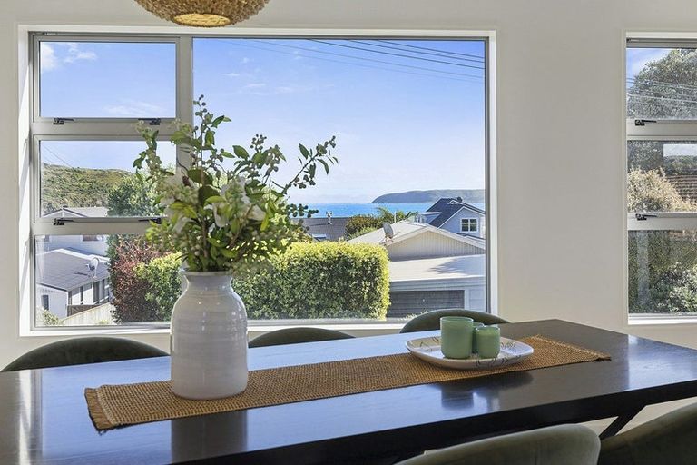 Photo of property in 22a Main Road, Titahi Bay, Porirua, 5022