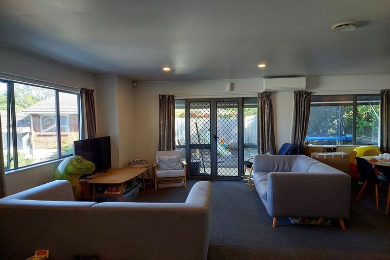 Photo of property in 1/59 Salamanca Road, Sunnynook, Auckland, 0620