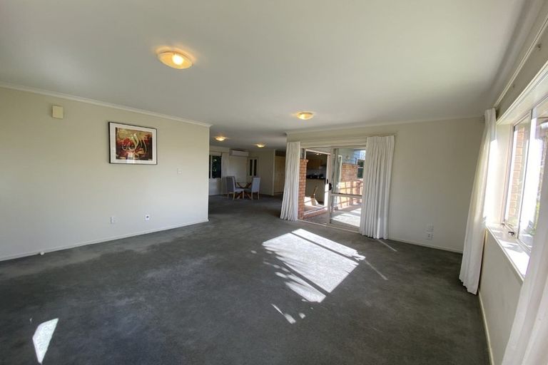 Photo of property in 25 Totara Views Drive, Red Beach, 0932