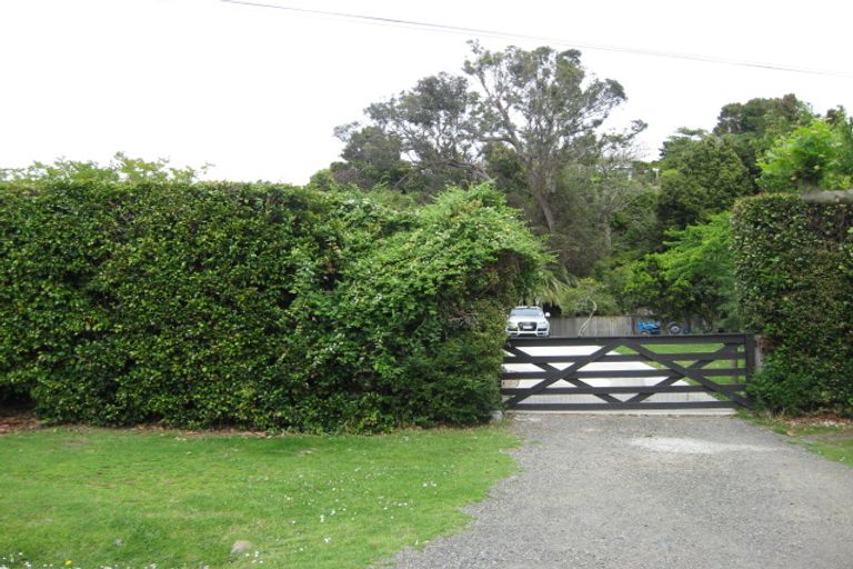 Photo of property in 22 Glengarry Avenue, Manly, Whangaparaoa, 0930