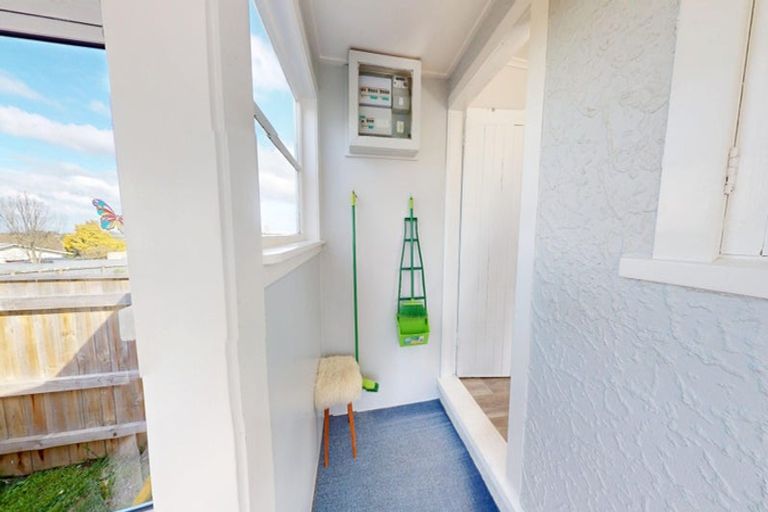 Photo of property in 5 Bastia Avenue, Bastia Hill, Whanganui, 4500