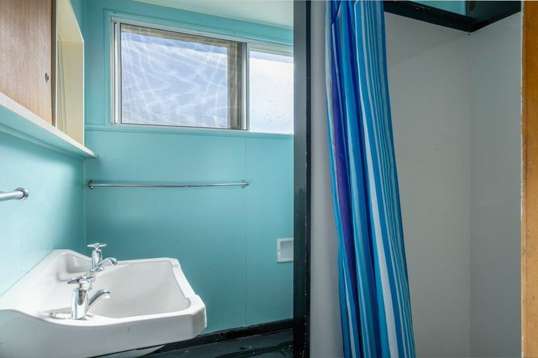 Photo of property in 2/2 Cobham Place, Te Hapara, Gisborne, 4010