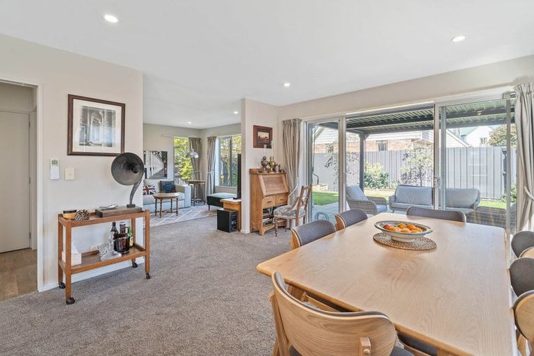 Photo of property in 1/49 Trafalgar Street, St Albans, Christchurch, 8014