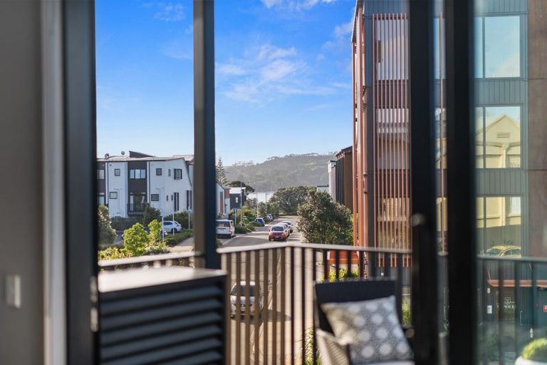 Photo of property in 202/2 Launch Road, Hobsonville, Auckland, 0616