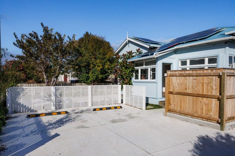 Photo of property in 20 Lyndhurst Street, Takaro, Palmerston North, 4412