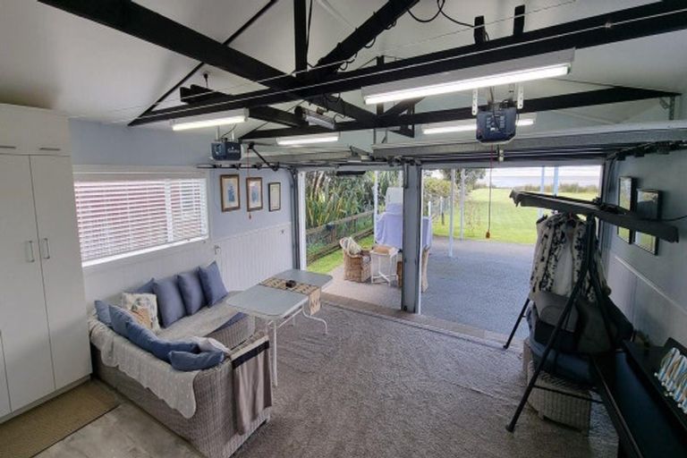 Photo of property in 53 Pouewe Street, Kawhia, 3889