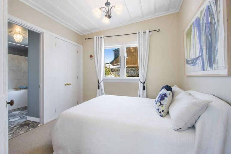 Photo of property in 8a Albert Street, Waihi, 3610