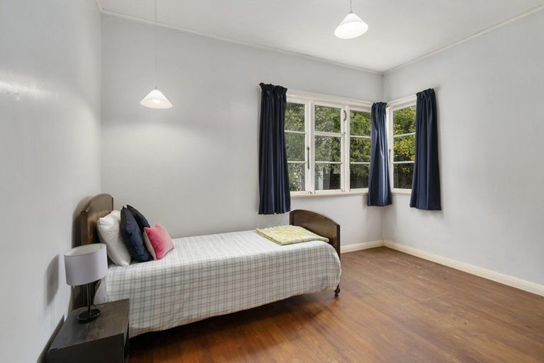 Photo of property in 4 Nathan Place, West End, Palmerston North, 4412