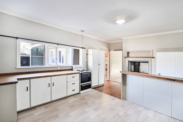 Photo of property in 6 Railway Road, Whakatu, Hastings, 4102