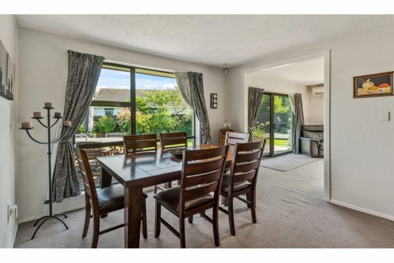 Photo of property in 9 Glenys Place, Broomfield, Christchurch, 8042