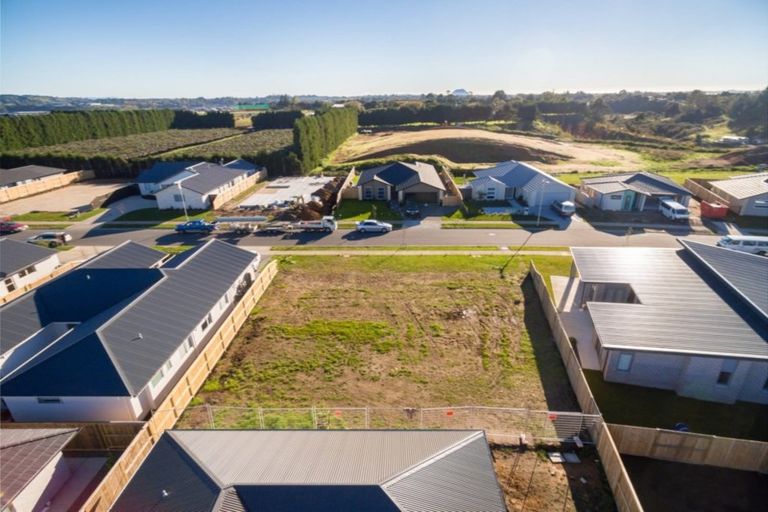 Photo of property in 76 Penetaka Heights, Pyes Pa, Tauranga, 3112