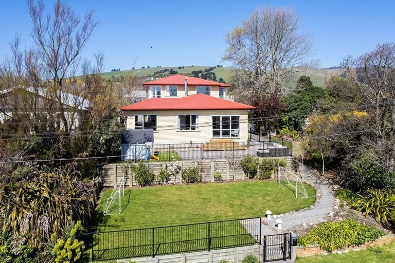 Photo of property in 249 Fifield Terrace, Opawa, Christchurch, 8023