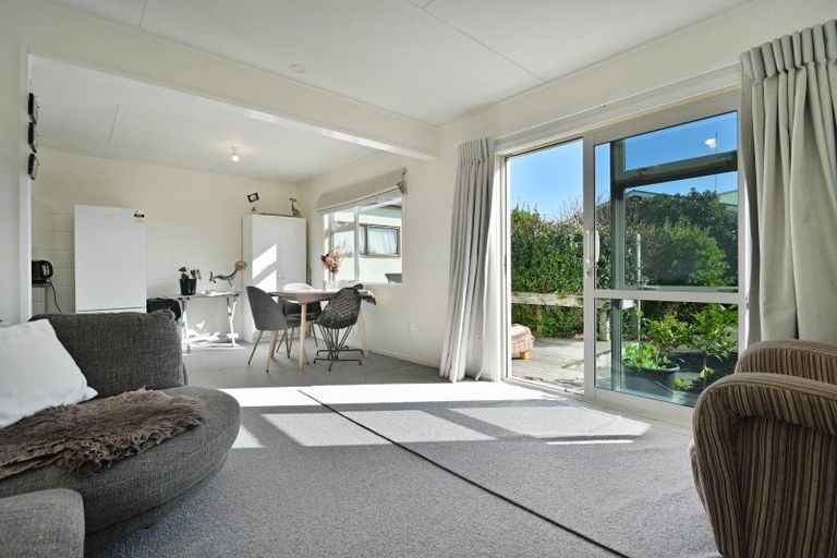 Photo of property in 2/705 Jervois Street, Mayfair, Hastings, 4122