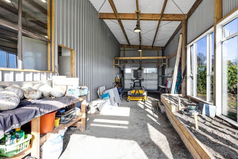 Photo of property in 60 Turangi Road, Motunui, Waitara, 4383