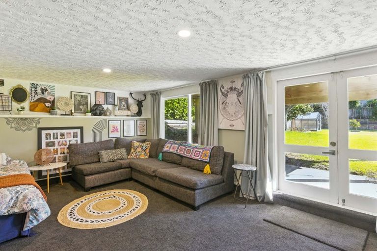 Photo of property in 13 Walton Road, Paraparaumu Beach, Paraparaumu, 5032