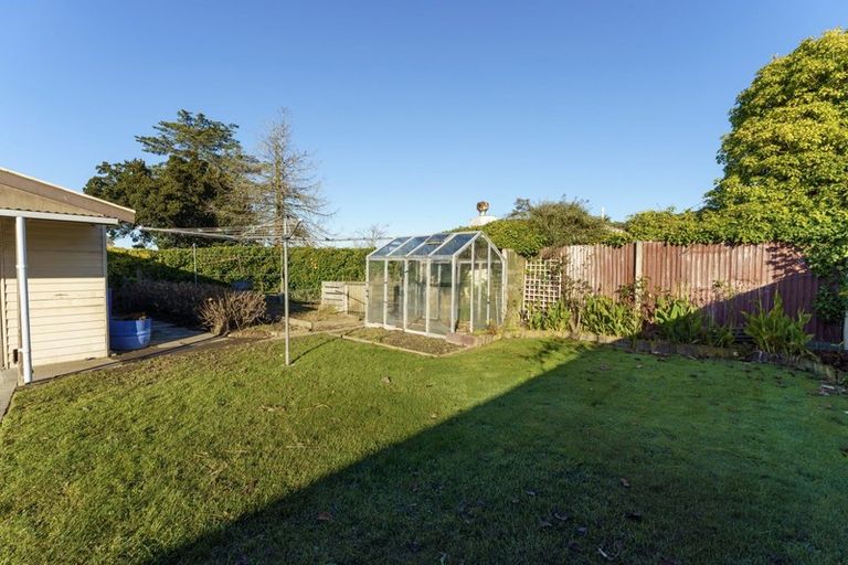 Photo of property in 97 Dunns Avenue, The Pines Beach, 7630