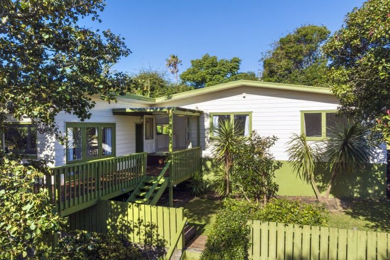 Photo of property in 10 Bain Place, Bucklands Beach, Auckland, 2014
