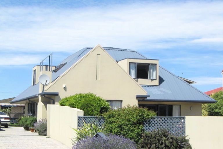 Photo of property in 23 Cordyline Place, Waimairi Beach, Christchurch, 8083