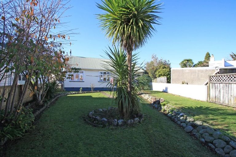 Photo of property in 28 Sanders Avenue, Westown, New Plymouth, 4310