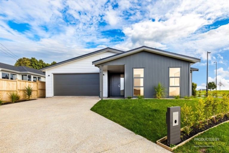 Photo of property in 2 Pommes Way, Silverdale, 0932