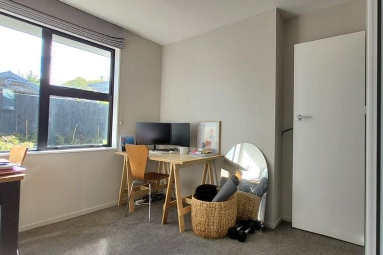 Photo of property in 68a Windermere Road, Papanui, Christchurch, 8053