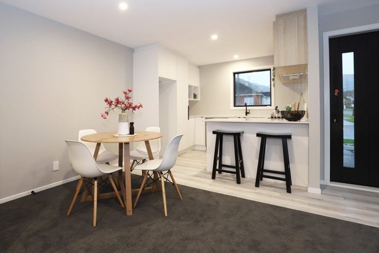 Photo of property in 60 Milne Crescent, Taita, Lower Hutt, 5011