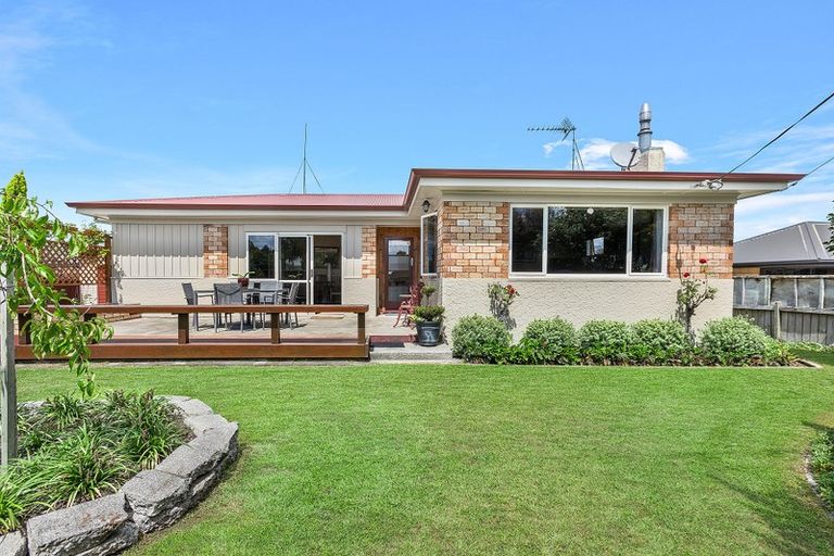 Photo of property in 6 Coronation Road, Morrinsville, 3300