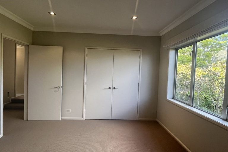 Photo of property in 71 Winara Avenue, Waikanae, 5036