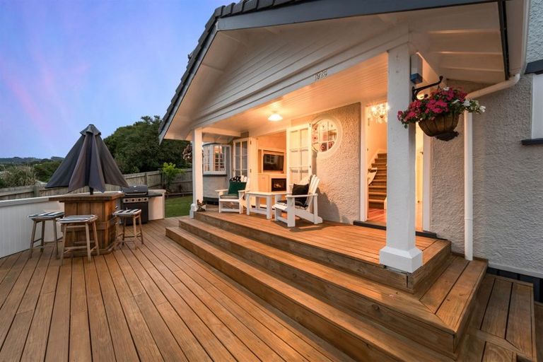 Photo of property in 55 Rautawhiri Road, Helensville, 0800