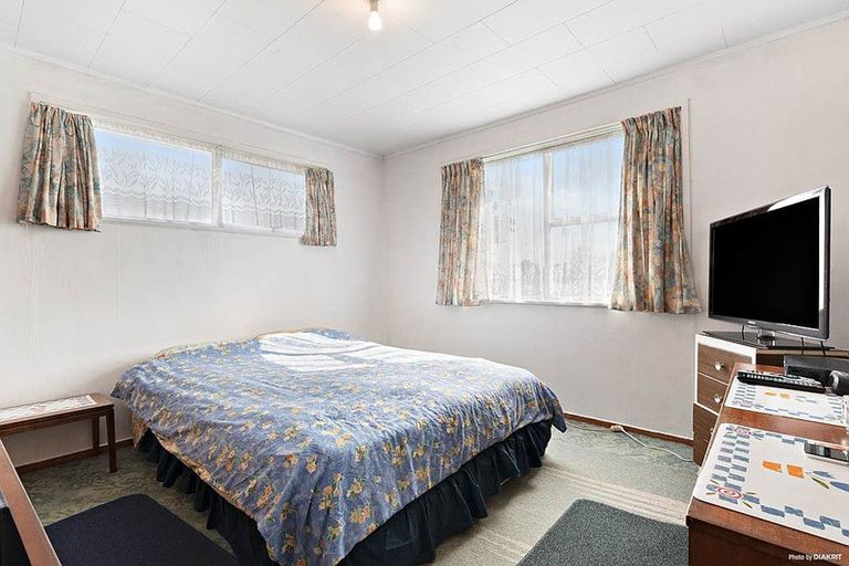 Photo of property in 8 Hope Farm Avenue, Pakuranga Heights, Auckland, 2010