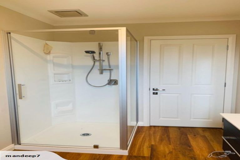 Photo of property in 98 Hoffman Court, Waikiwi, Invercargill, 9810