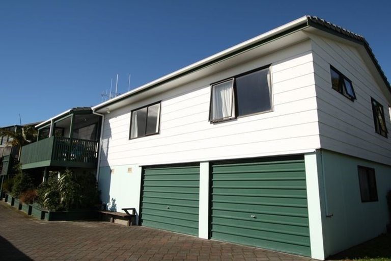 Photo of property in 2/29 Philomel Crest, Welcome Bay, Tauranga, 3112