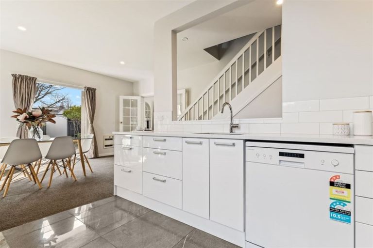 Photo of property in 11/144 Rugby Street, Merivale, Christchurch, 8014