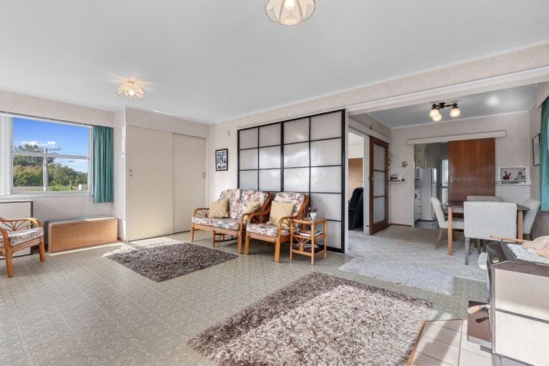 Photo of property in 53 Meadowland Street, Matua, Tauranga, 3110