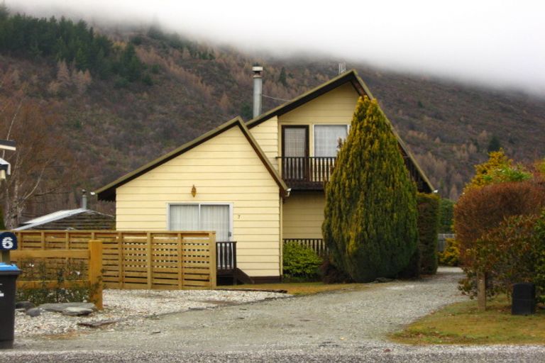 Photo of property in 7 Butel Avenue, Arrowtown, 9302