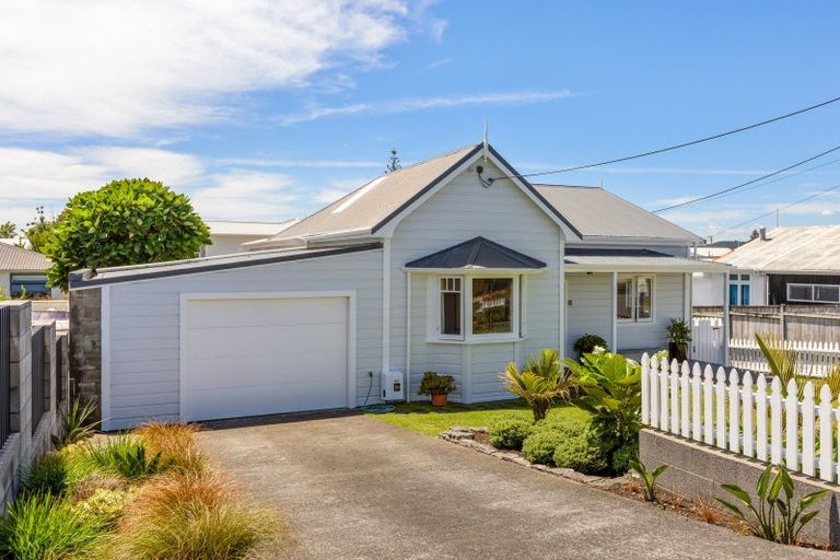 Photo of property in 19 Beach Street, Fitzroy, New Plymouth, 4312