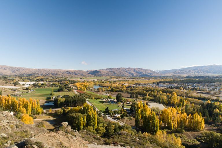 Photo of property in 20 Lanes Road, Bridge Hill, Alexandra, 9320