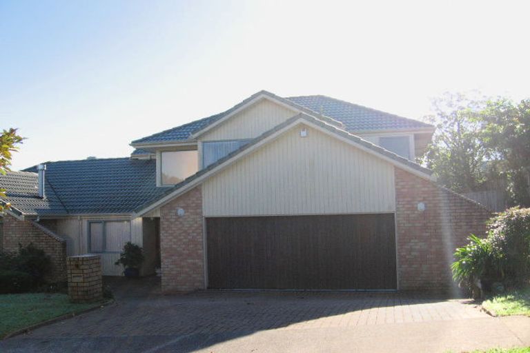 Photo of property in 2 Lucas Way, Albany, Auckland, 0632