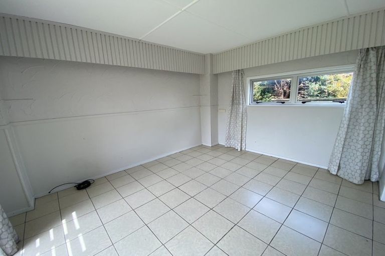 Photo of property in 81 Litten Road, Cockle Bay, Auckland, 2014