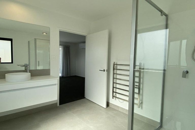 Photo of property in 350 Whitehills Road, Waitoki, Silverdale, 0994